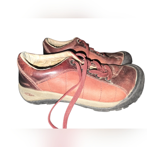 4/11.Keen Women's Presidio Hiking Shoes - Soft Toe - Picture 8 of 8